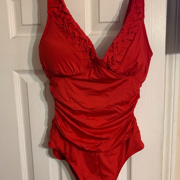 Jantzen Red One Piece Swimsuit - Picture 3 of 3